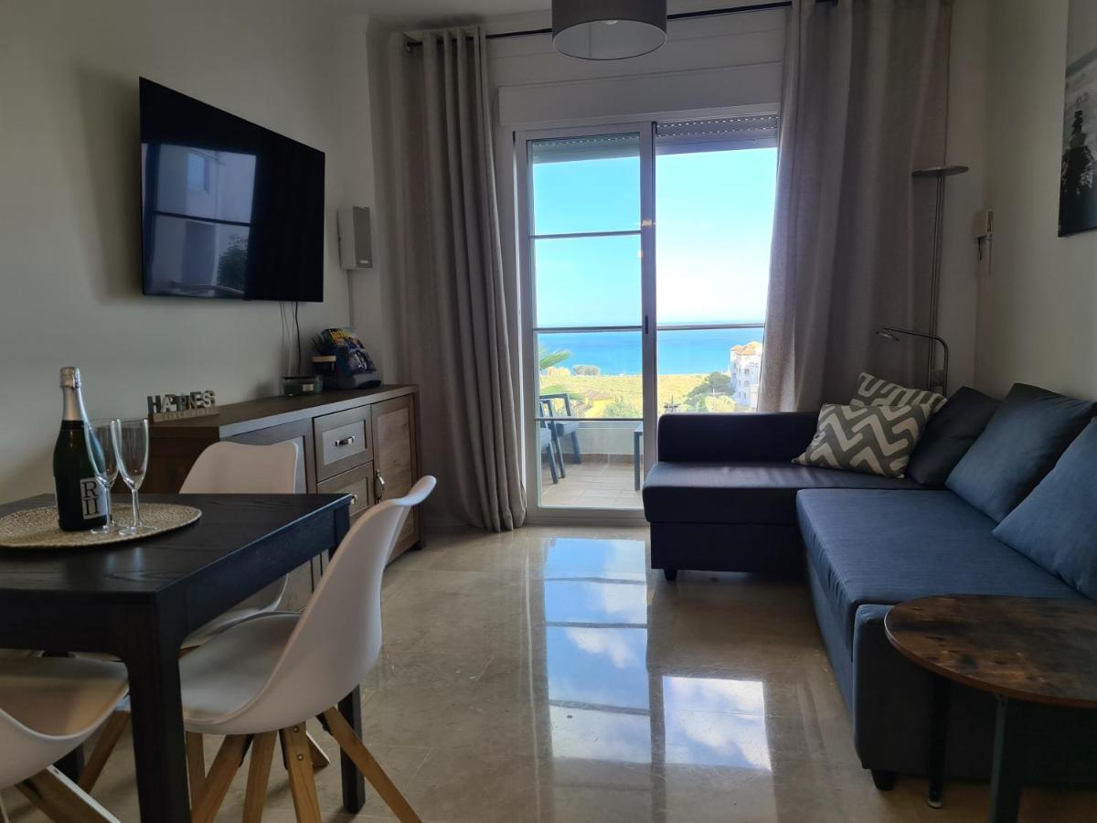 Seaside Serenity - Stylish Apartment With Spectacular Views Manilva Extérieur photo